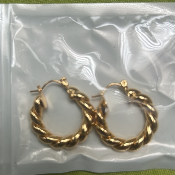 Twisited Gold Plated Chunky Hoop Earrings - Picture 7 of 7